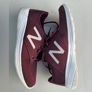 New Balance 210 Women’s Size 9B WL210LG Dark Amarillo Red Running Shoes Like New